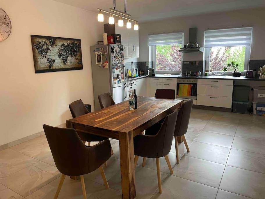 Moderne Wohnung Mit Stil Gross Gerungs Экстерьер фото
